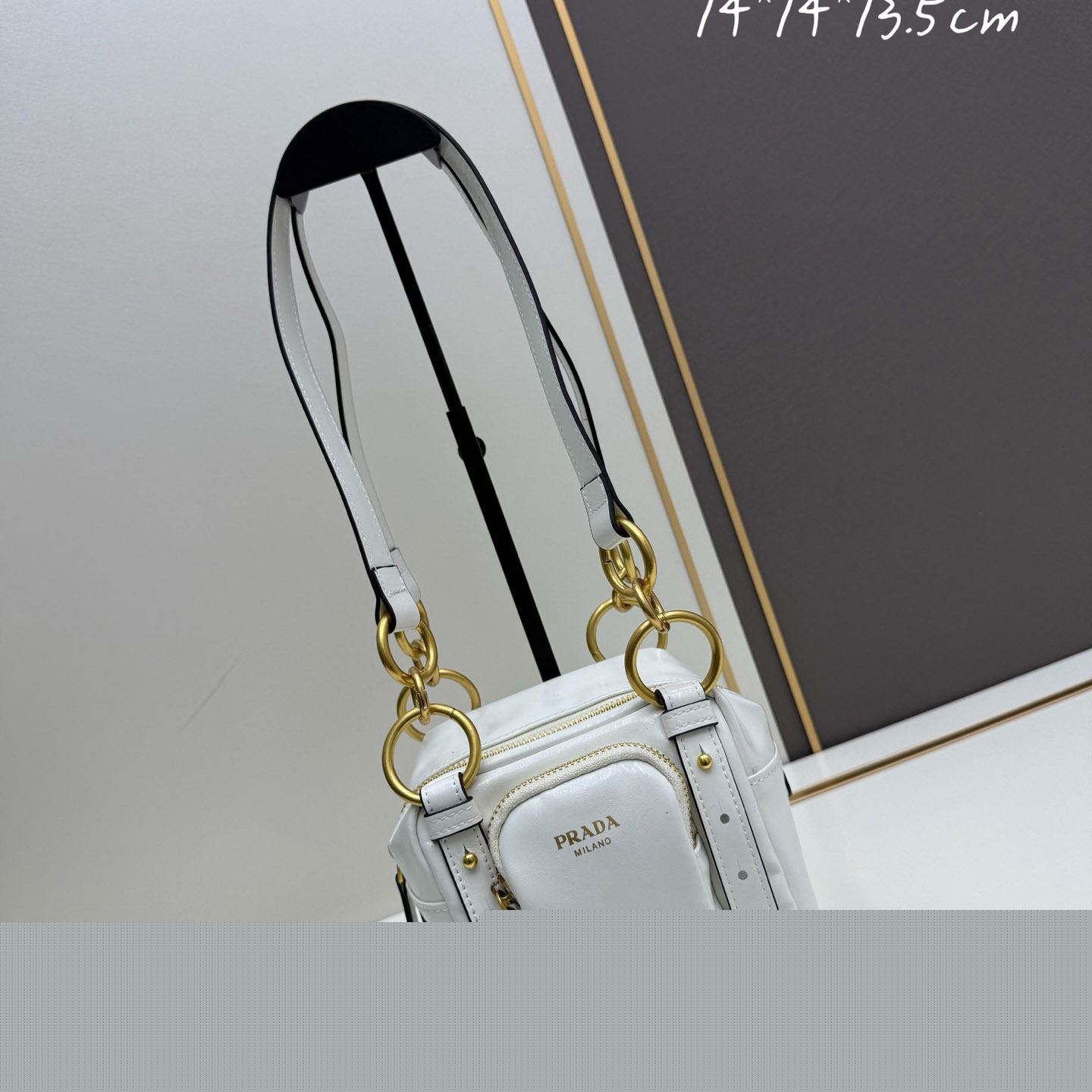 Pra*a top handle bags
